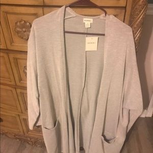 NWT Cream Ribbed Cardigan